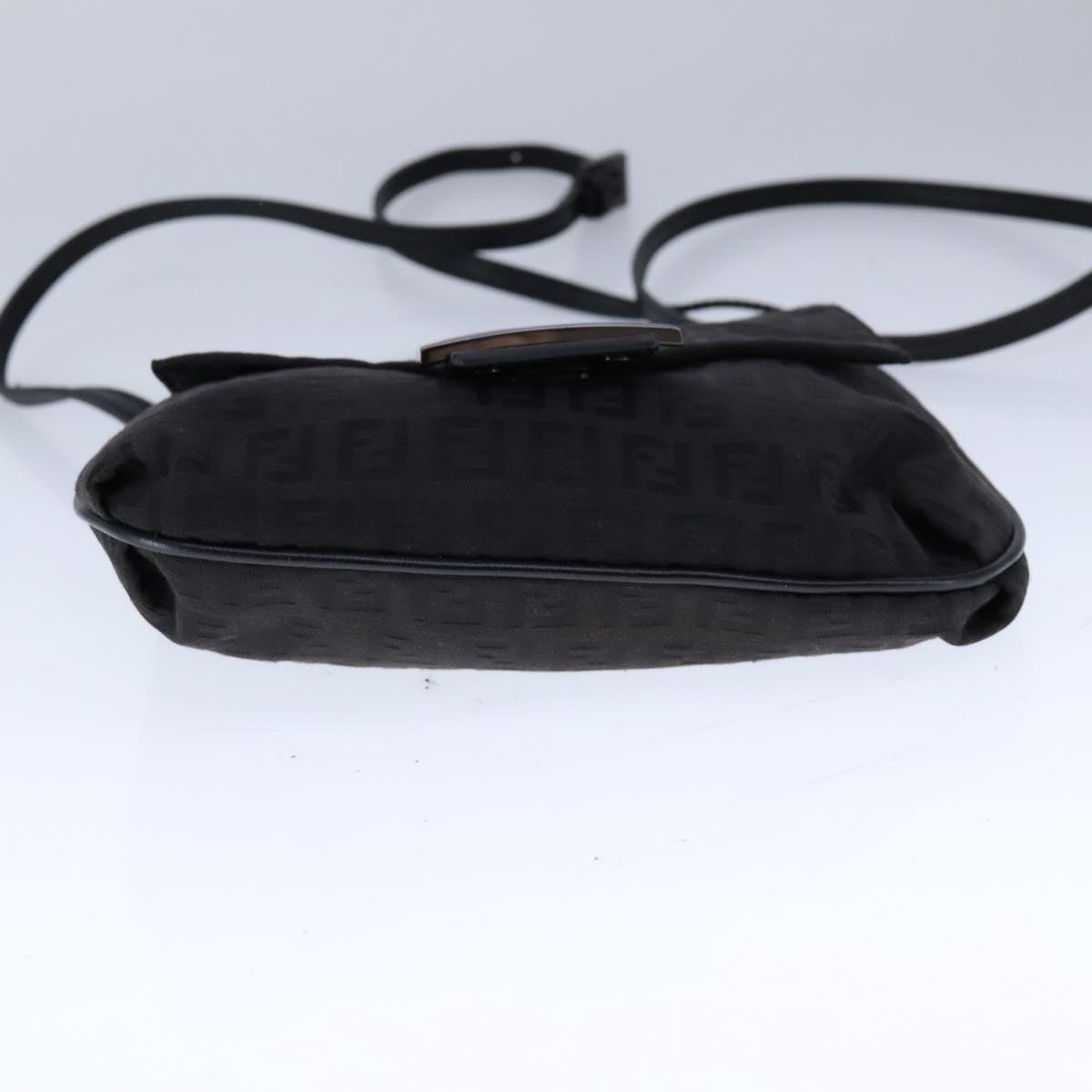 Fendi Mamma Baguette Black Canvas Shoulder Bag (Pre-Owned)