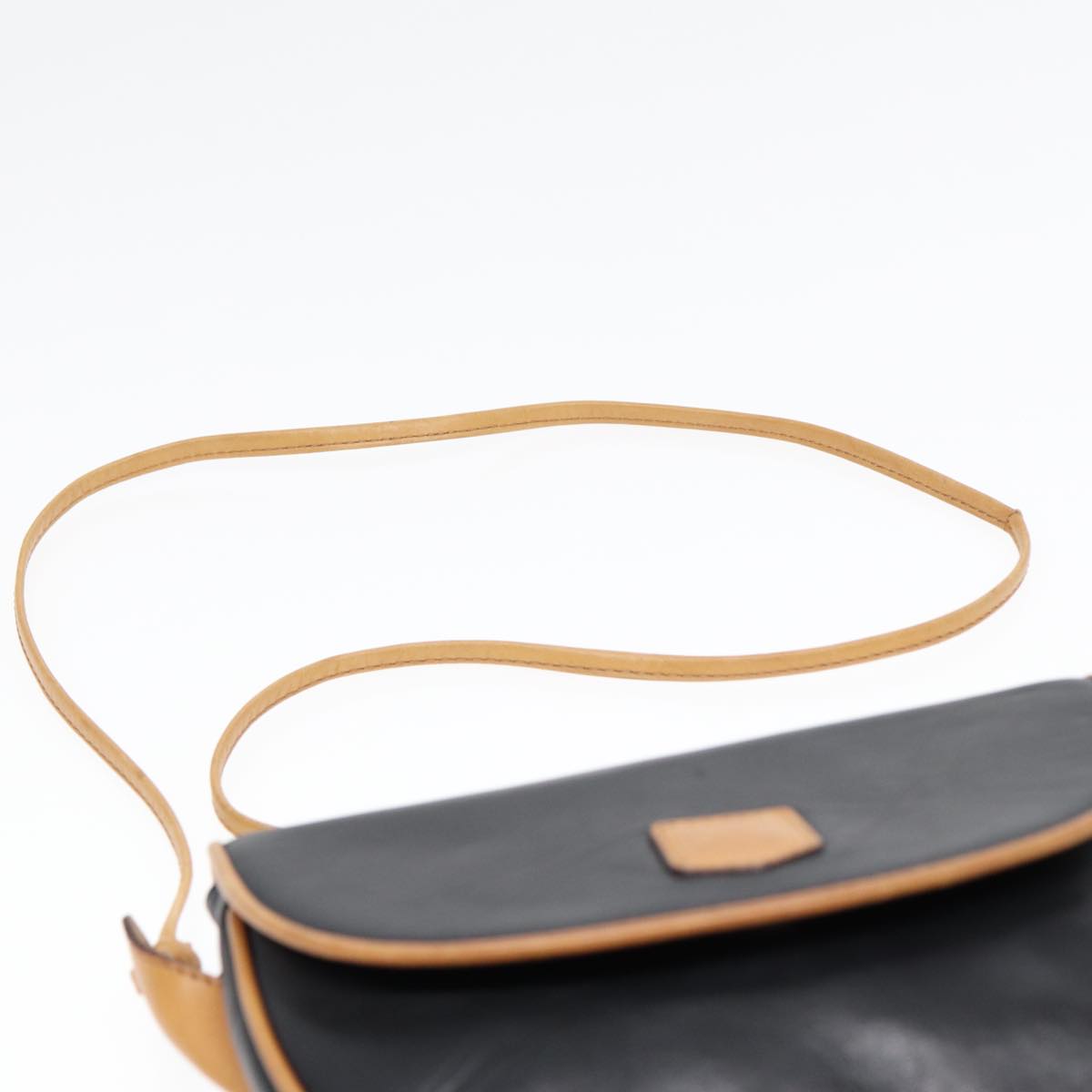 Céline Black Leather Shoulder Bag (Pre-Owned)