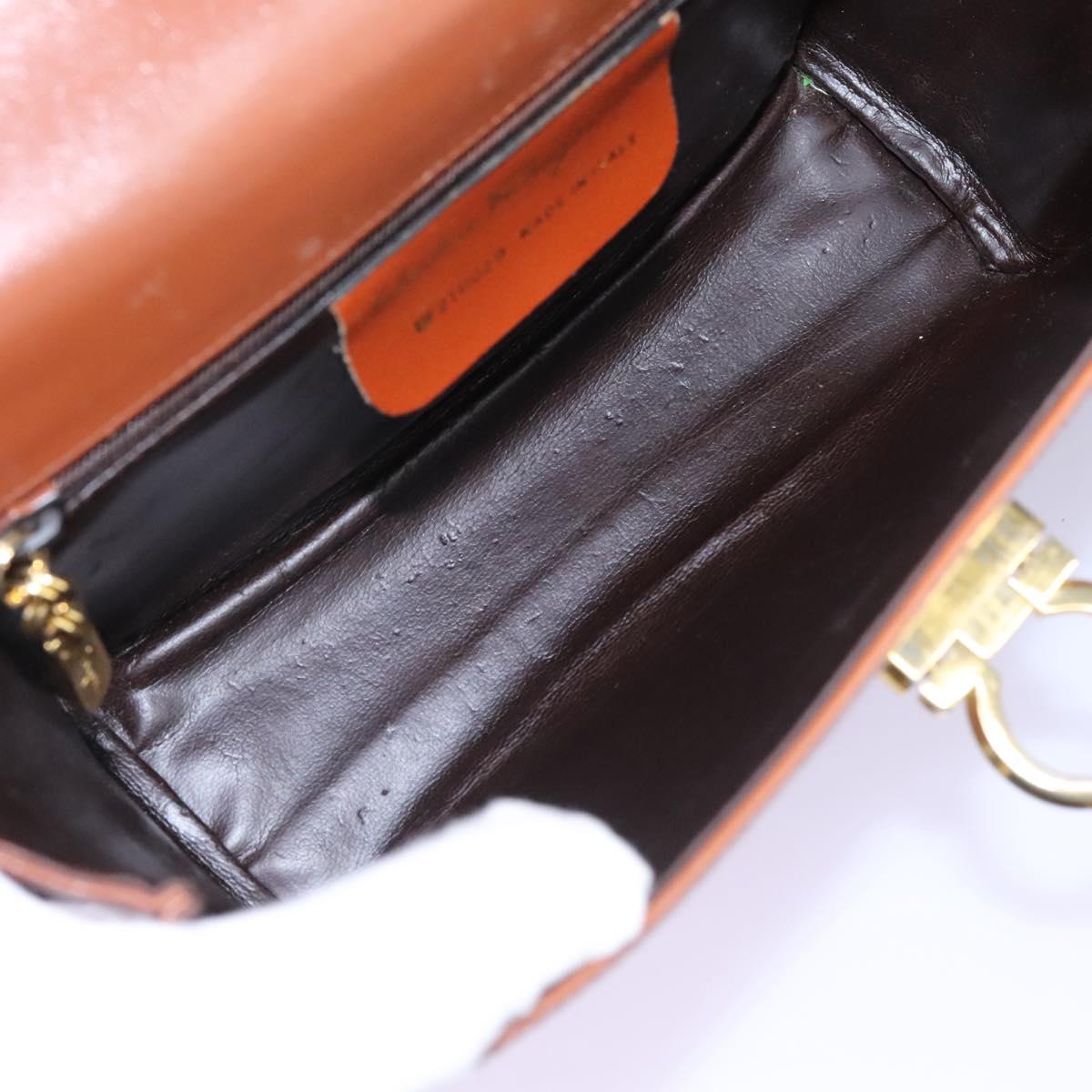 Salvatore Ferragamo Gancini Brown Leather Shoulder Bag (Pre-Owned)