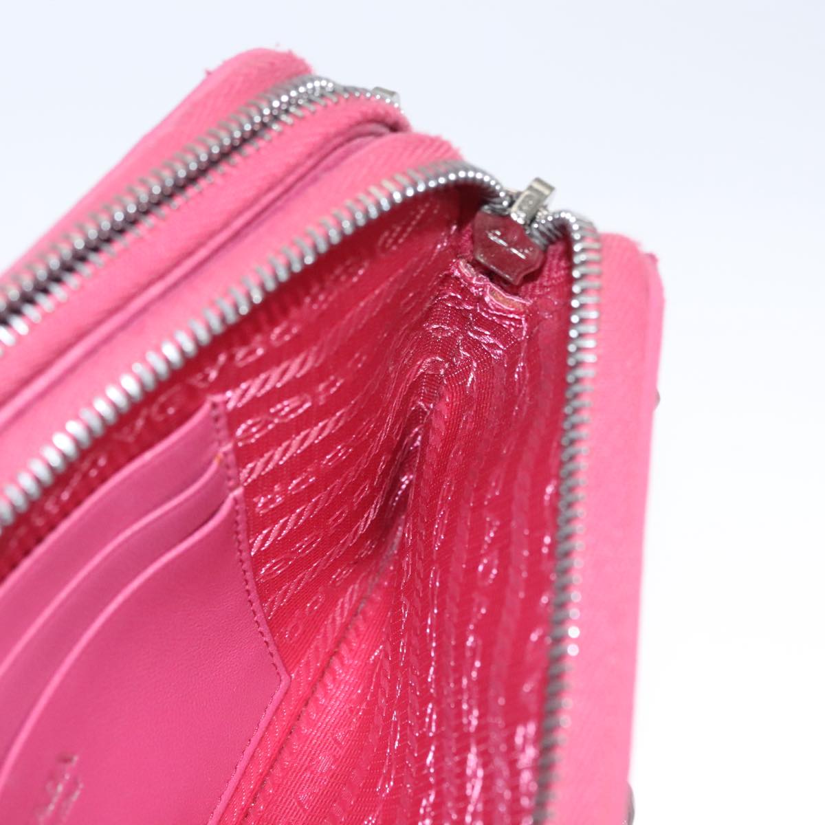 Prada Nappa Gauffré Pink Leather Shoulder Bag (Pre-Owned)