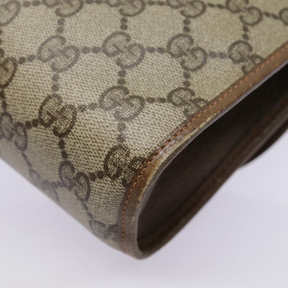 Gucci Ophidia Beige Canvas Clutch Bag (Pre-Owned)