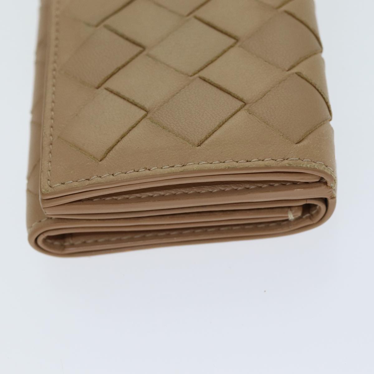 Bottega Veneta Intrecciato Beige Leather Wallet (Pre-Owned)