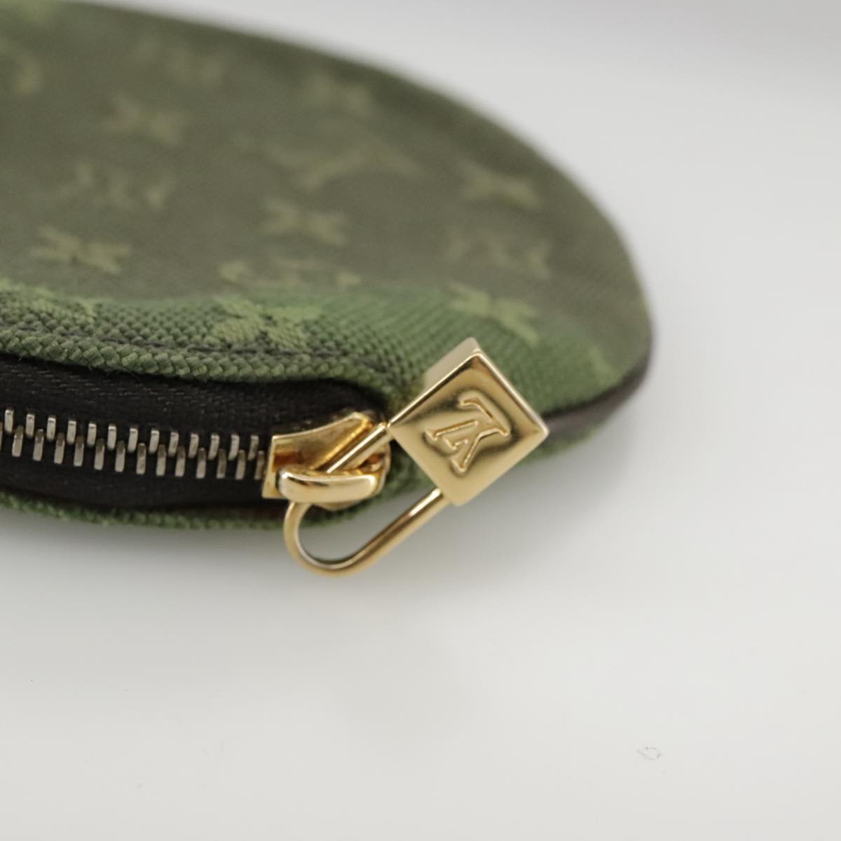 Louis Vuitton Portefeuille Ron Khaki Canvas Wallet (Pre-Owned)