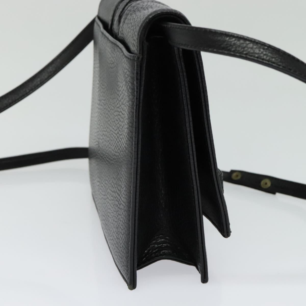 Valentino Garavani Black Leather Shoulder Bag (Pre-Owned)