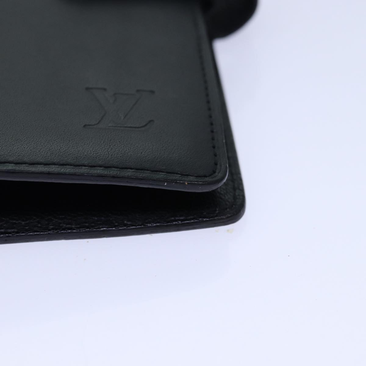 Louis Vuitton Agenda Mm Black Leather Wallet (Pre-Owned)