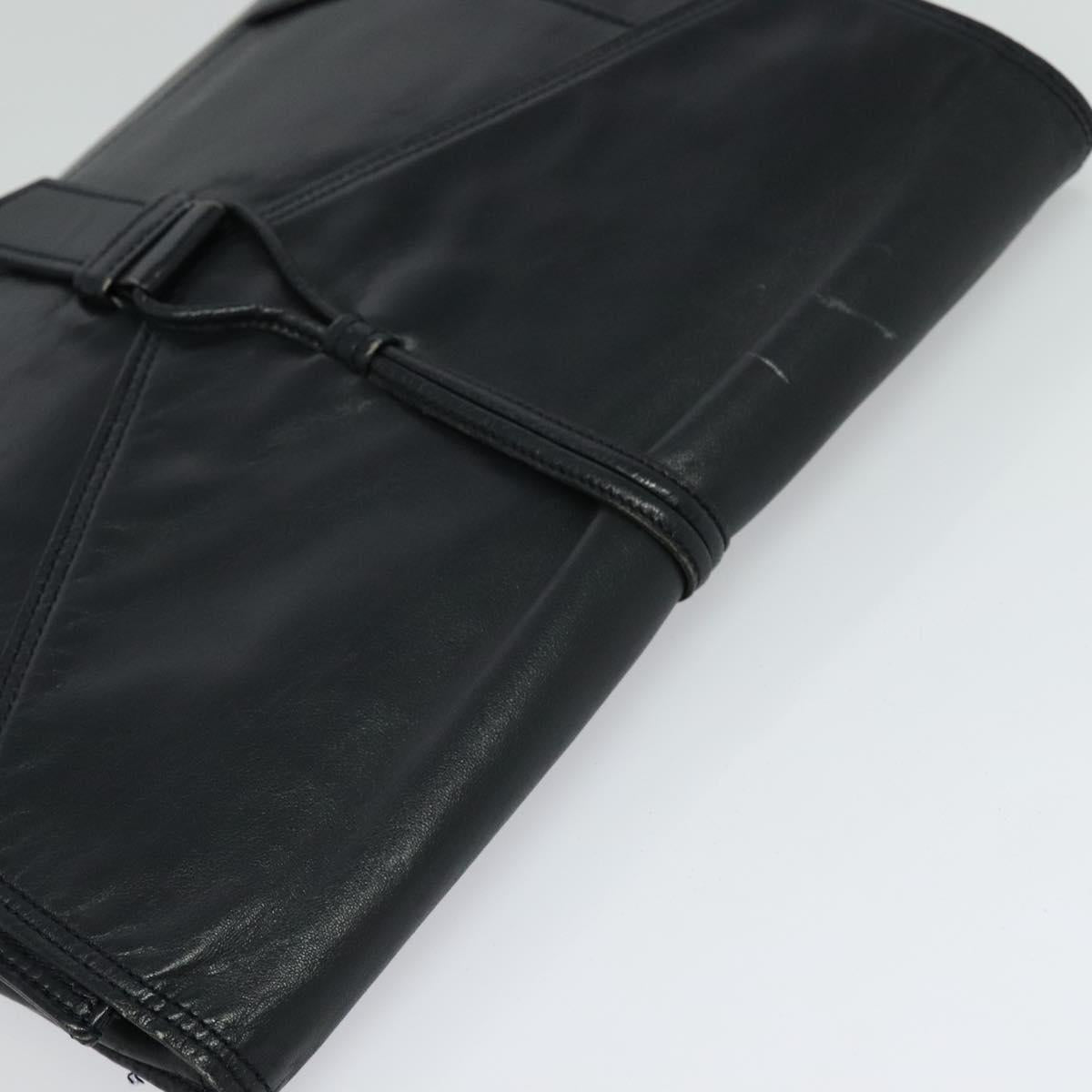 Yves Saint Laurent Black Leather Clutch Bag (Pre-Owned)