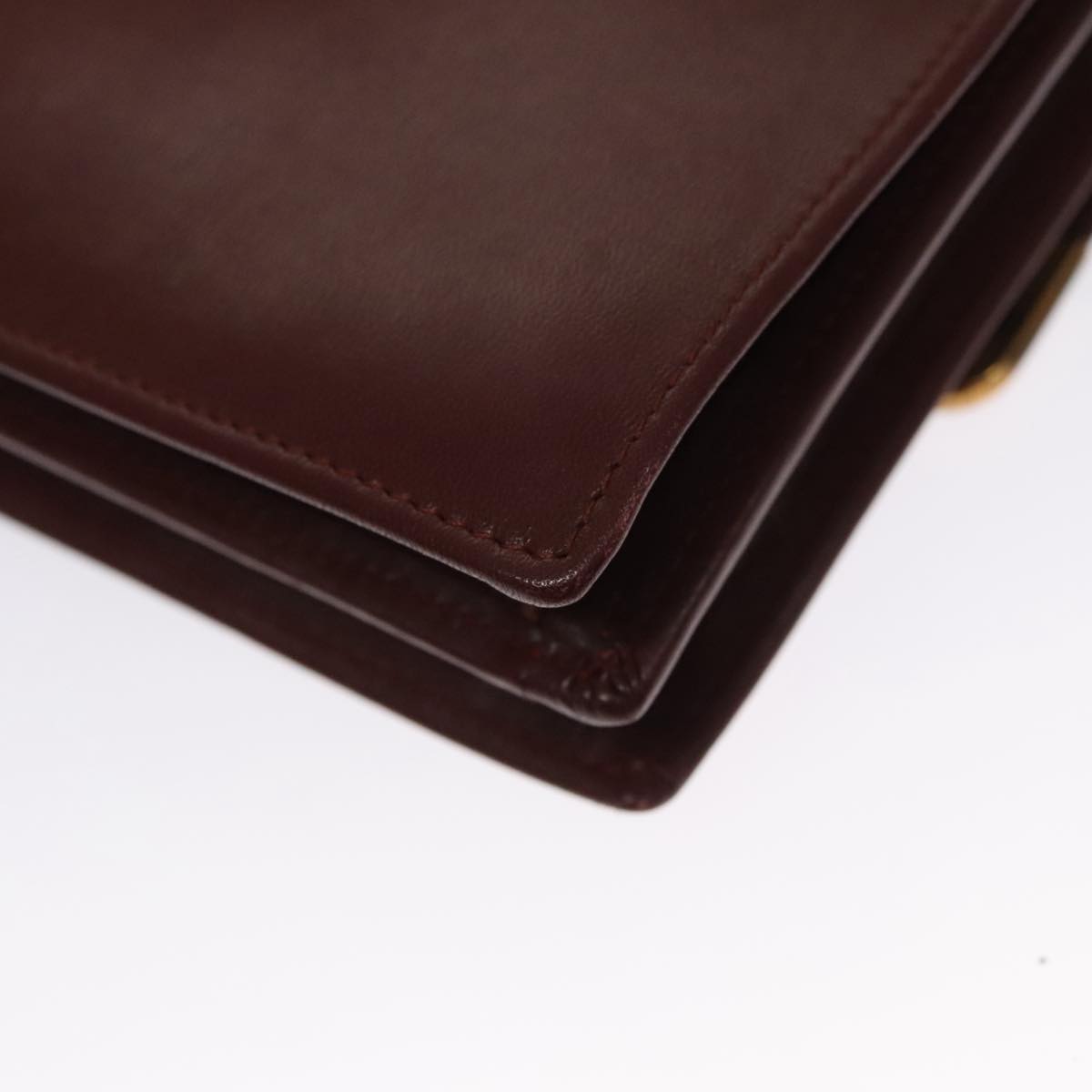 Cartier Must De Cartier Burgundy Leather Shoulder Bag (Pre-Owned)