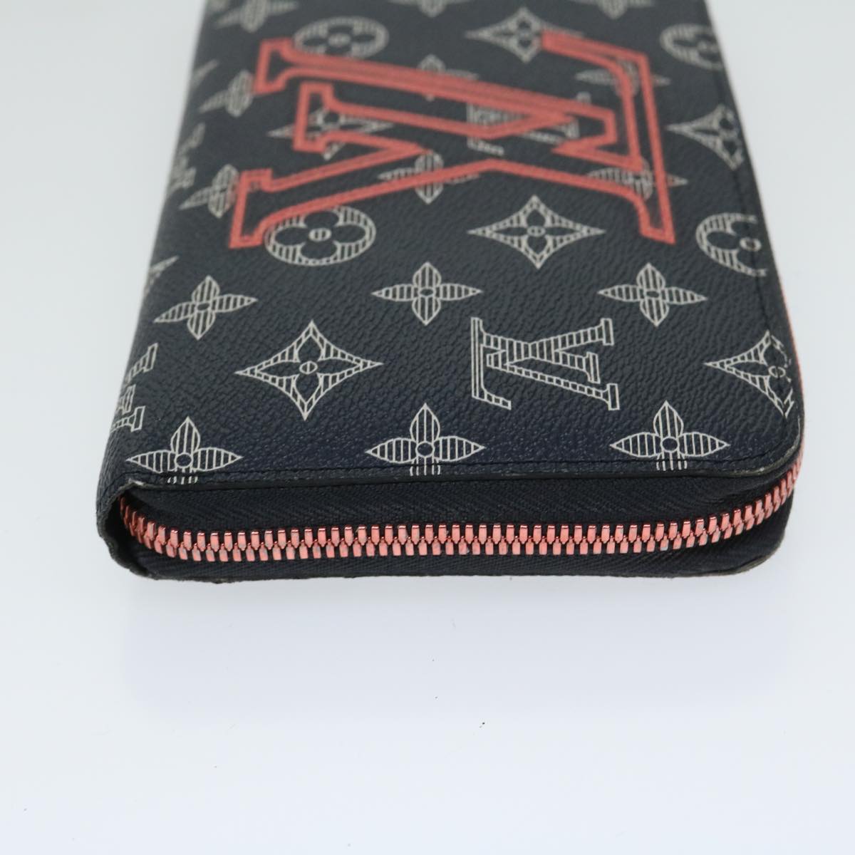Louis Vuitton Zippy Organizer Black Canvas Wallet (Pre-Owned)