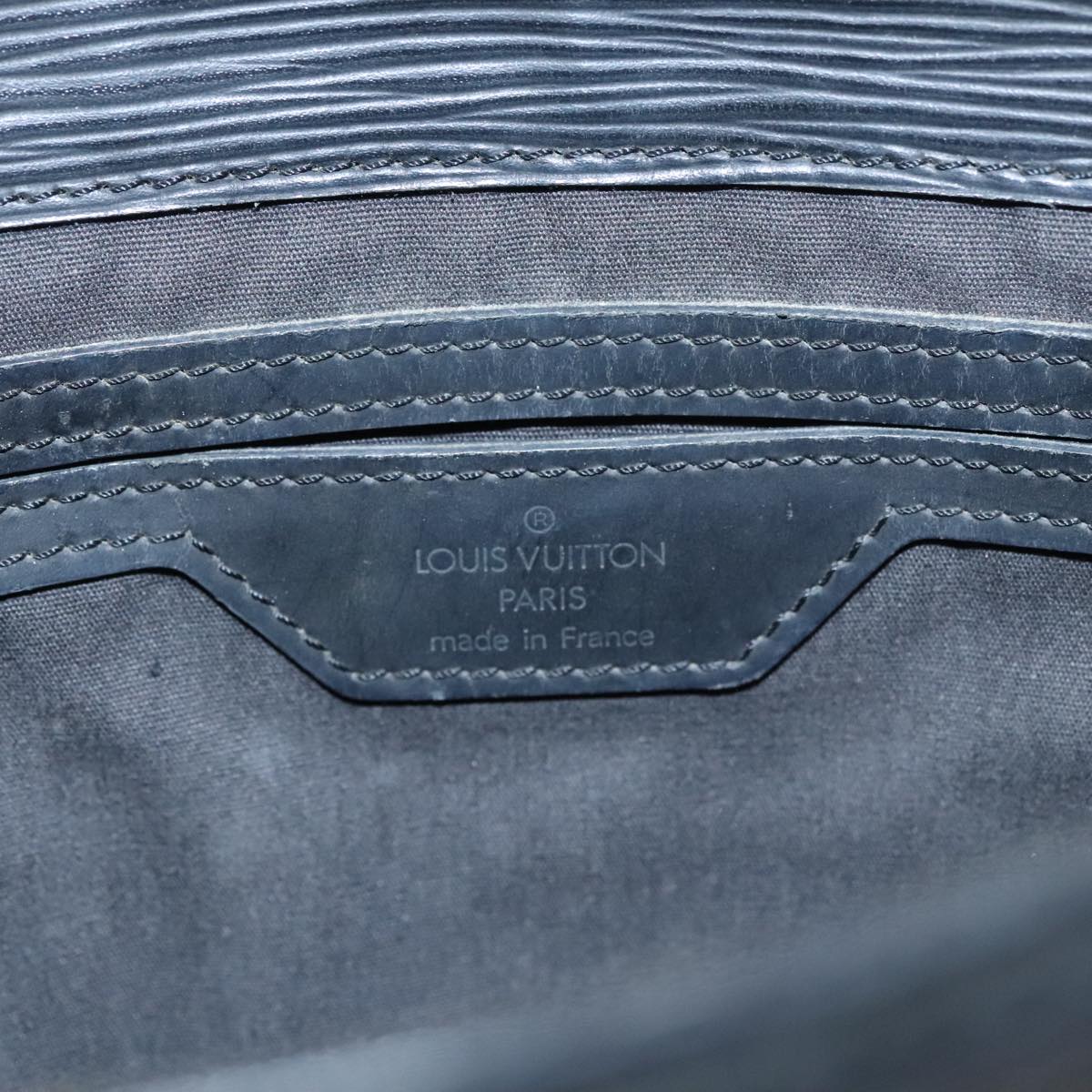 Louis Vuitton Sac Plat Black Leather Handbag (Pre-Owned)