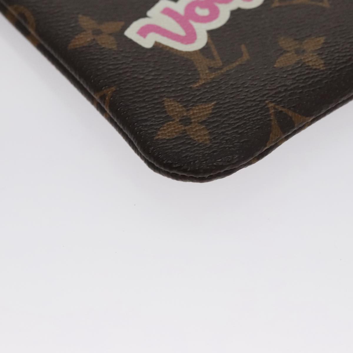 Louis Vuitton City Brown Canvas Clutch Bag (Pre-Owned)
