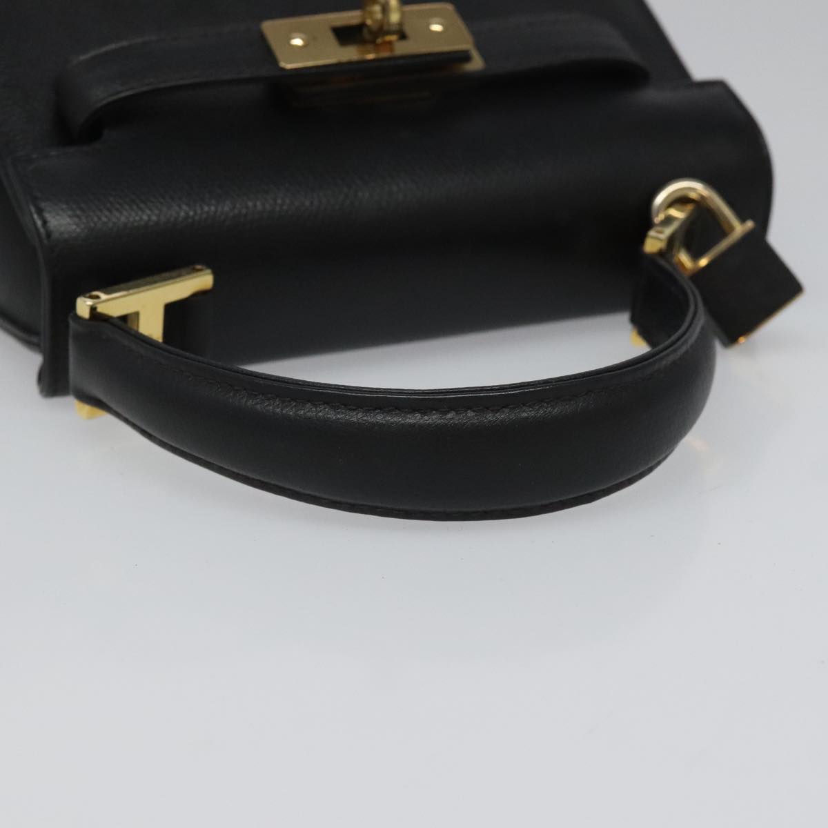 MCM Black Leather Handbag (Pre-Owned)