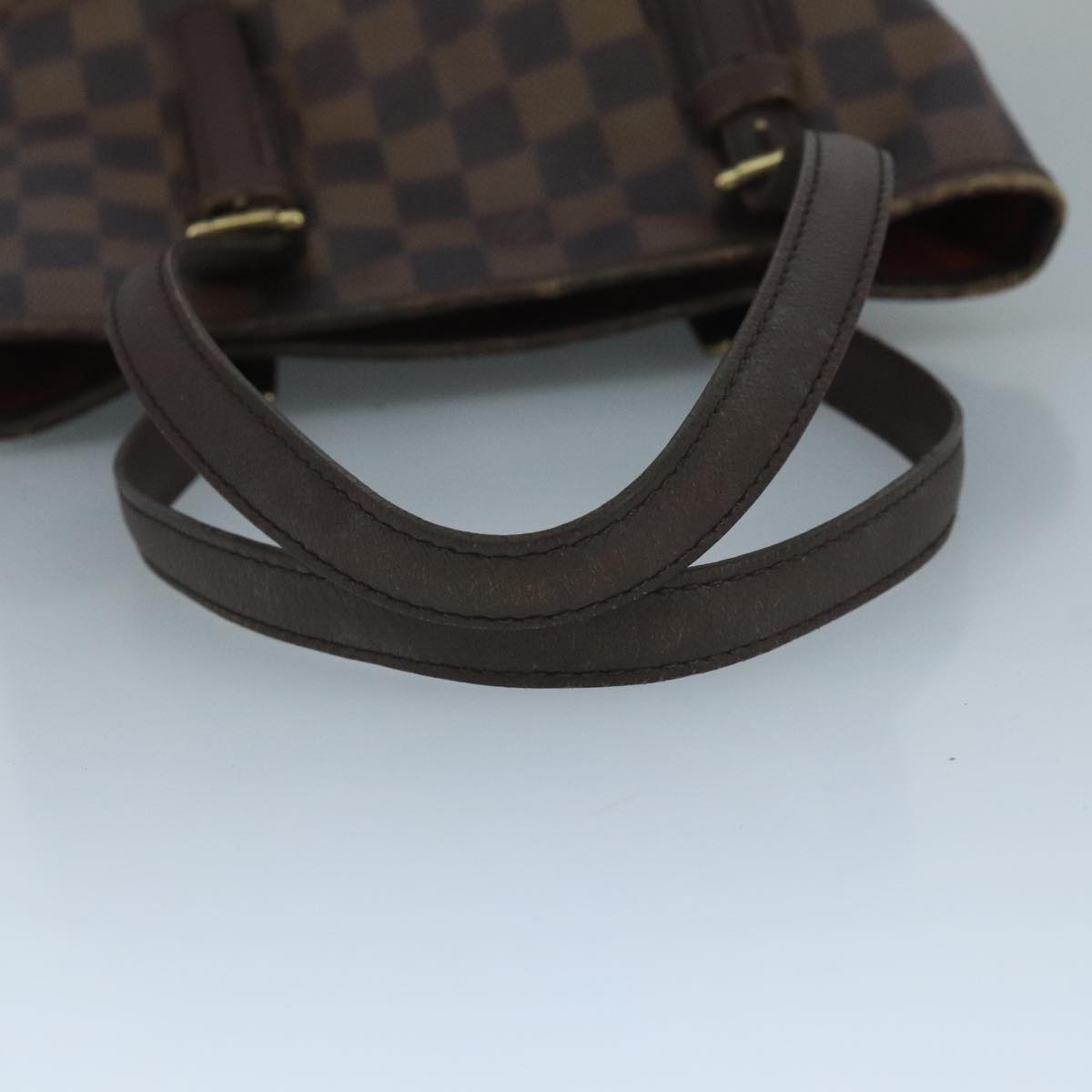 Louis Vuitton Marais White Canvas Shoulder Bag (Pre-Owned)