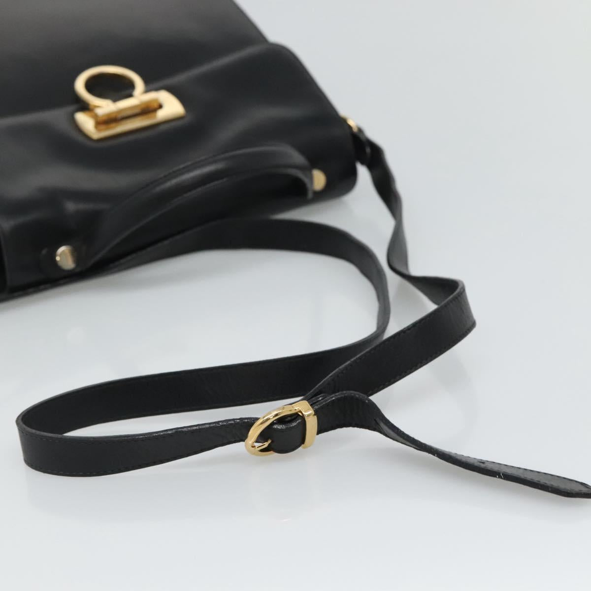 Salvatore Ferragamo Gancini Black Leather Handbag (Pre-Owned)