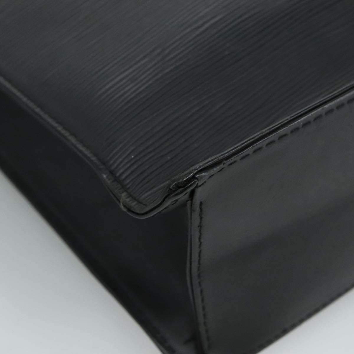 Louis Vuitton Black Leather Handbag (Pre-Owned)