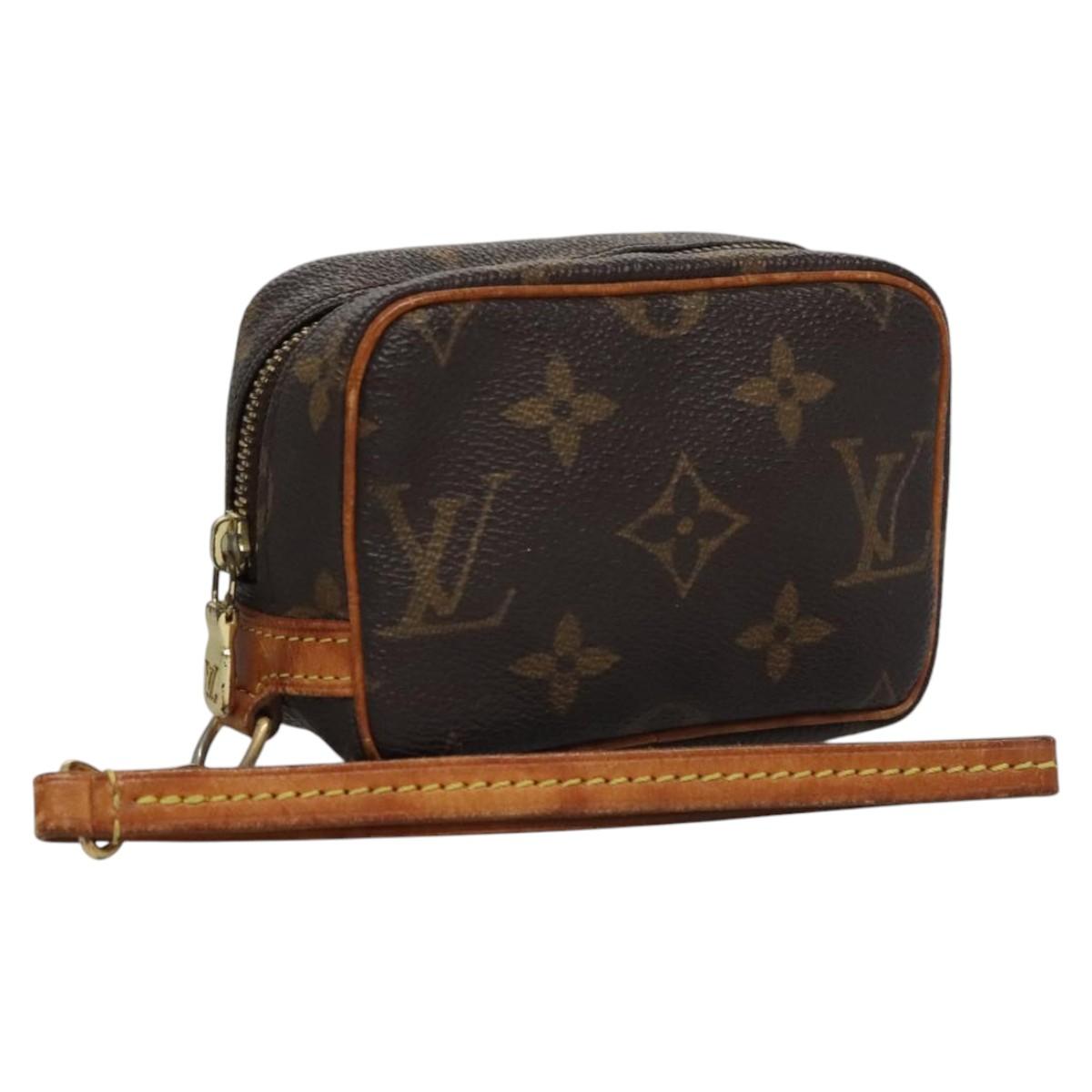 Louis Vuitton Wapiti Brown Canvas Clutch Bag (Pre-Owned)