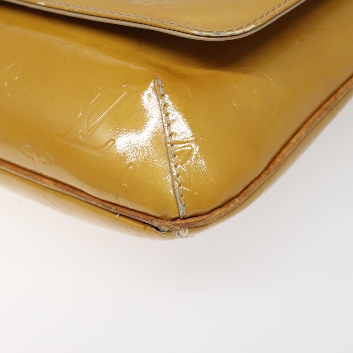 Louis Vuitton Thompson Street Beige Patent Leather Shoulder Bag (Pre-Owned)