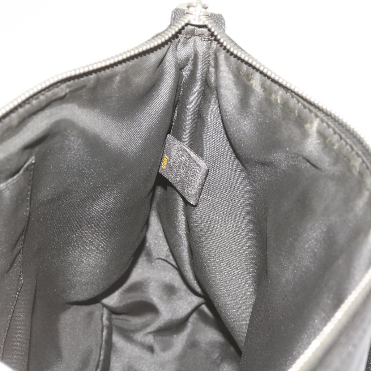 Fendi -- Black Leather Handbag (Pre-Owned)