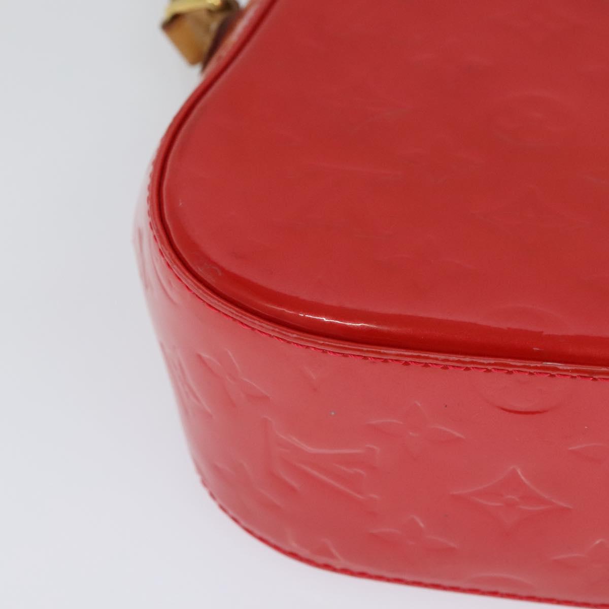 Louis Vuitton Bellflower Red Patent Leather Shoulder Bag (Pre-Owned)