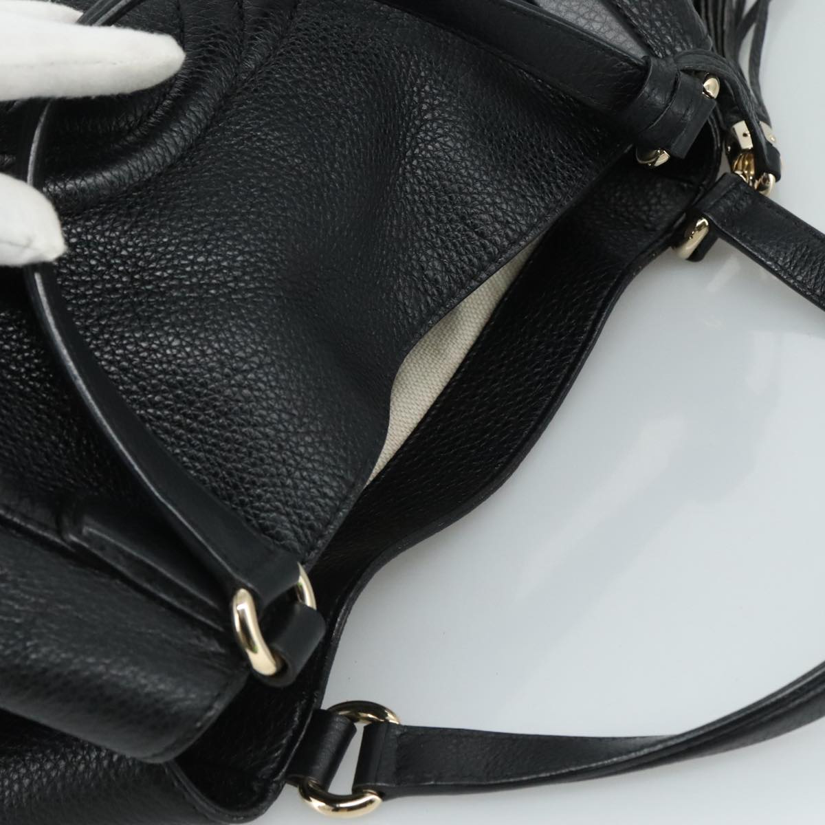 Gucci Soho Black Leather Handbag (Pre-Owned)