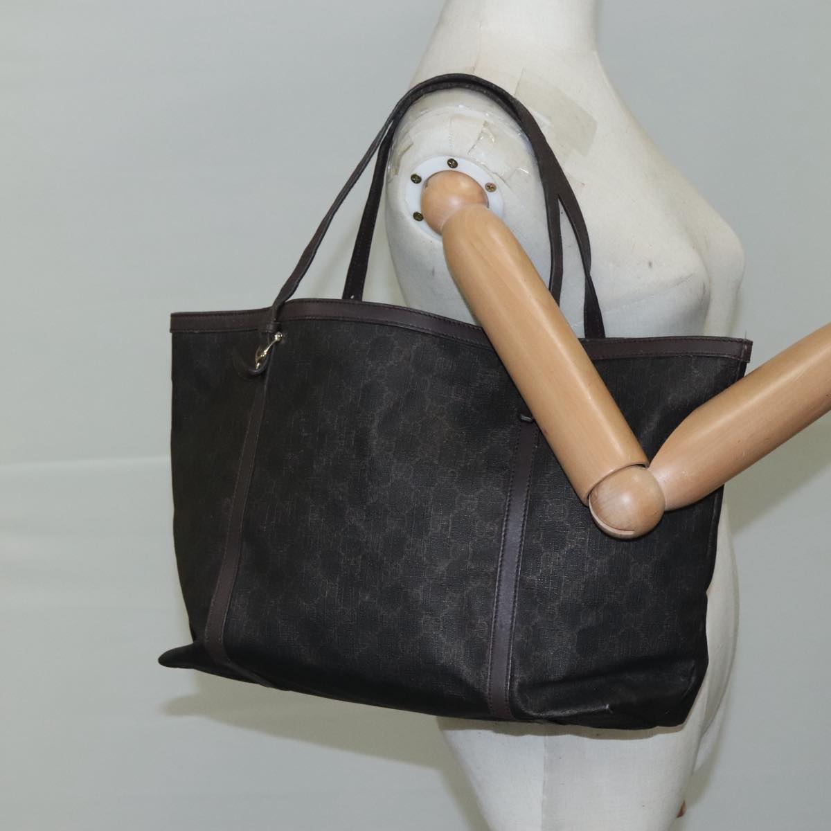 Gucci Gg Canvas Brown Canvas Tote Bag (Pre-Owned)
