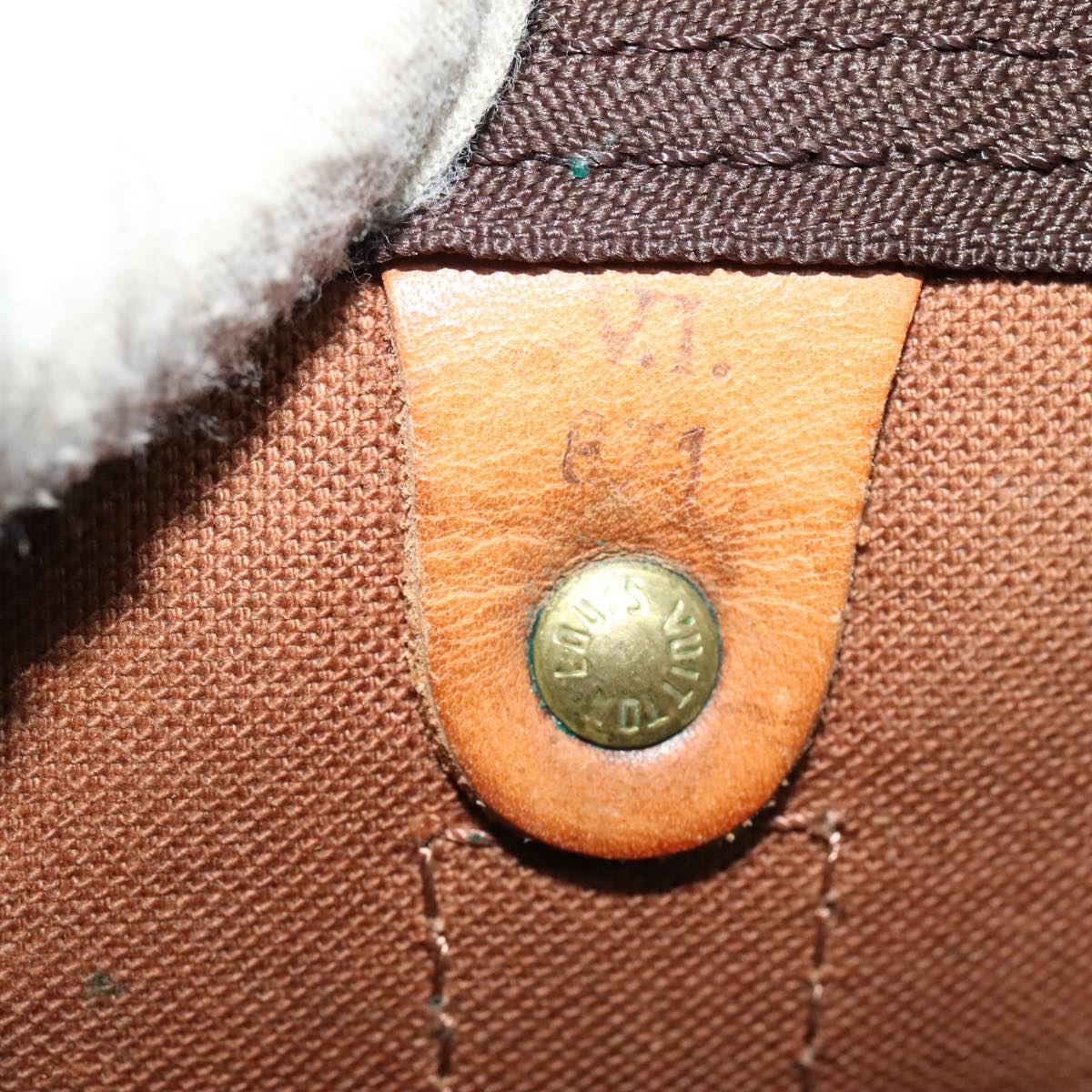 Louis Vuitton Keepall 55 Brown Leather Travel Bag (Pre-Owned)