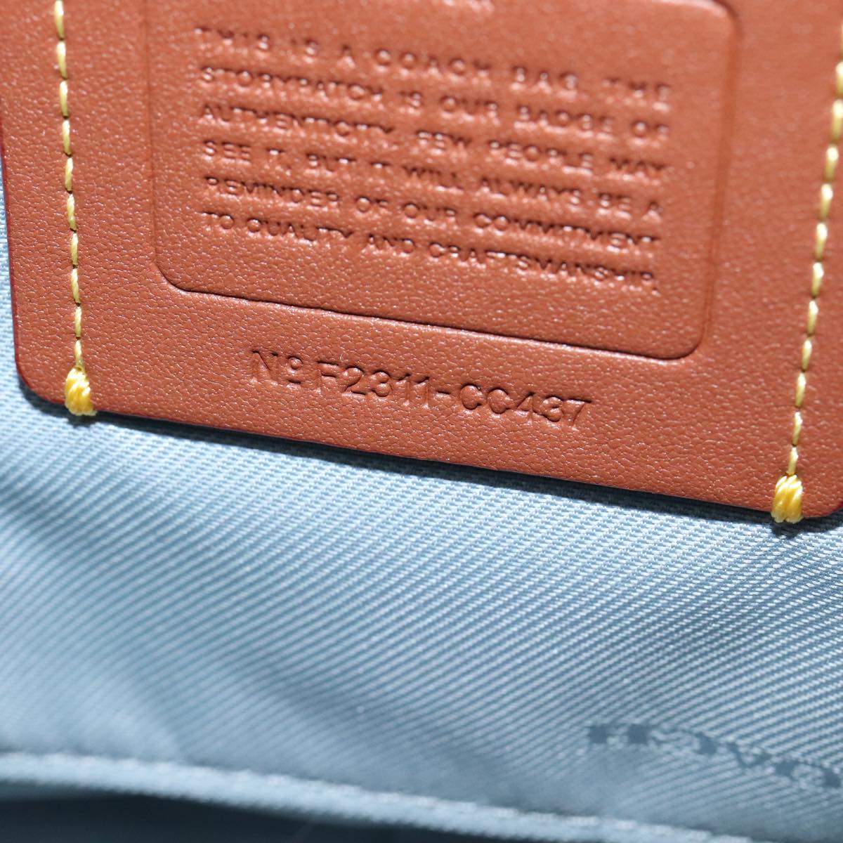 Coach Pebbled Blue Leather Shoulder Bag (Pre-Owned)