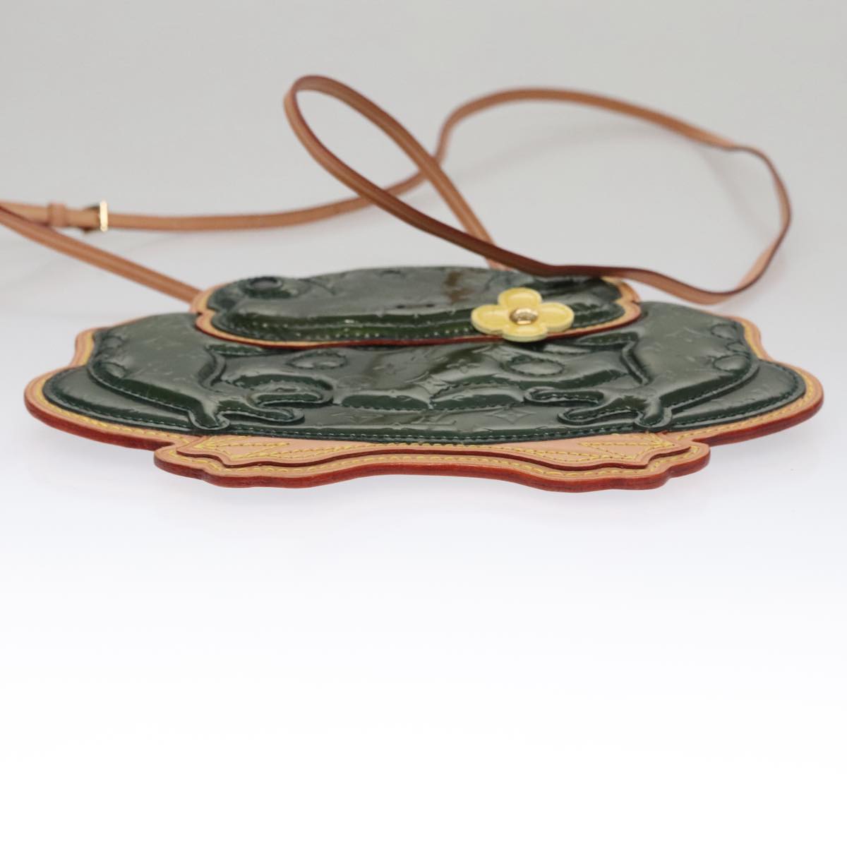 Louis Vuitton Conte De Fées Green Patent Leather Shoulder Bag (Pre-Owned)