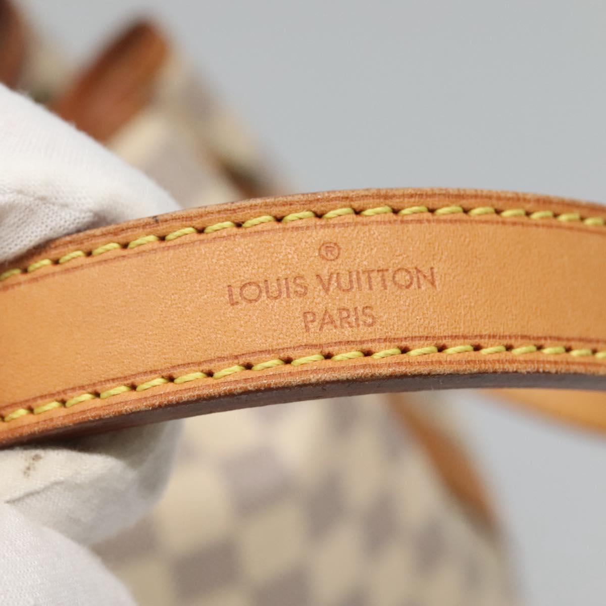 Louis Vuitton Noé White Canvas Shoulder Bag (Pre-Owned)