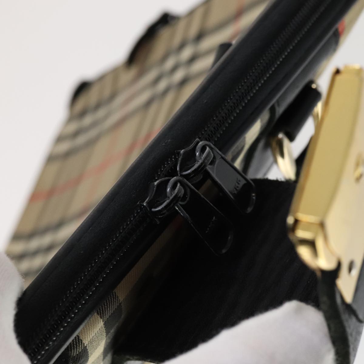 Burberry Nova Check Beige Canvas Travel Bag (Pre-Owned)