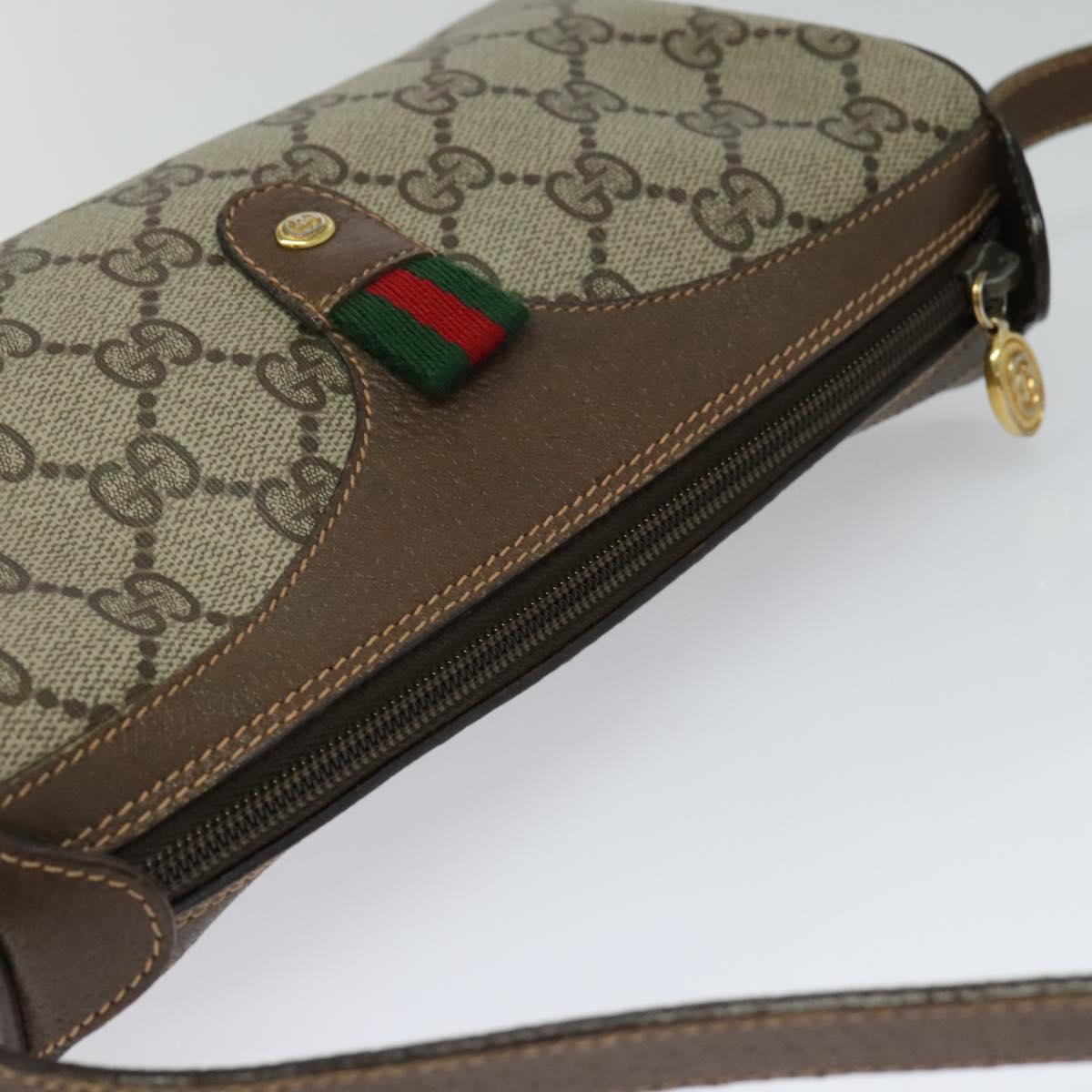 Gucci Shelly Beige Canvas Shoulder Bag (Pre-Owned)