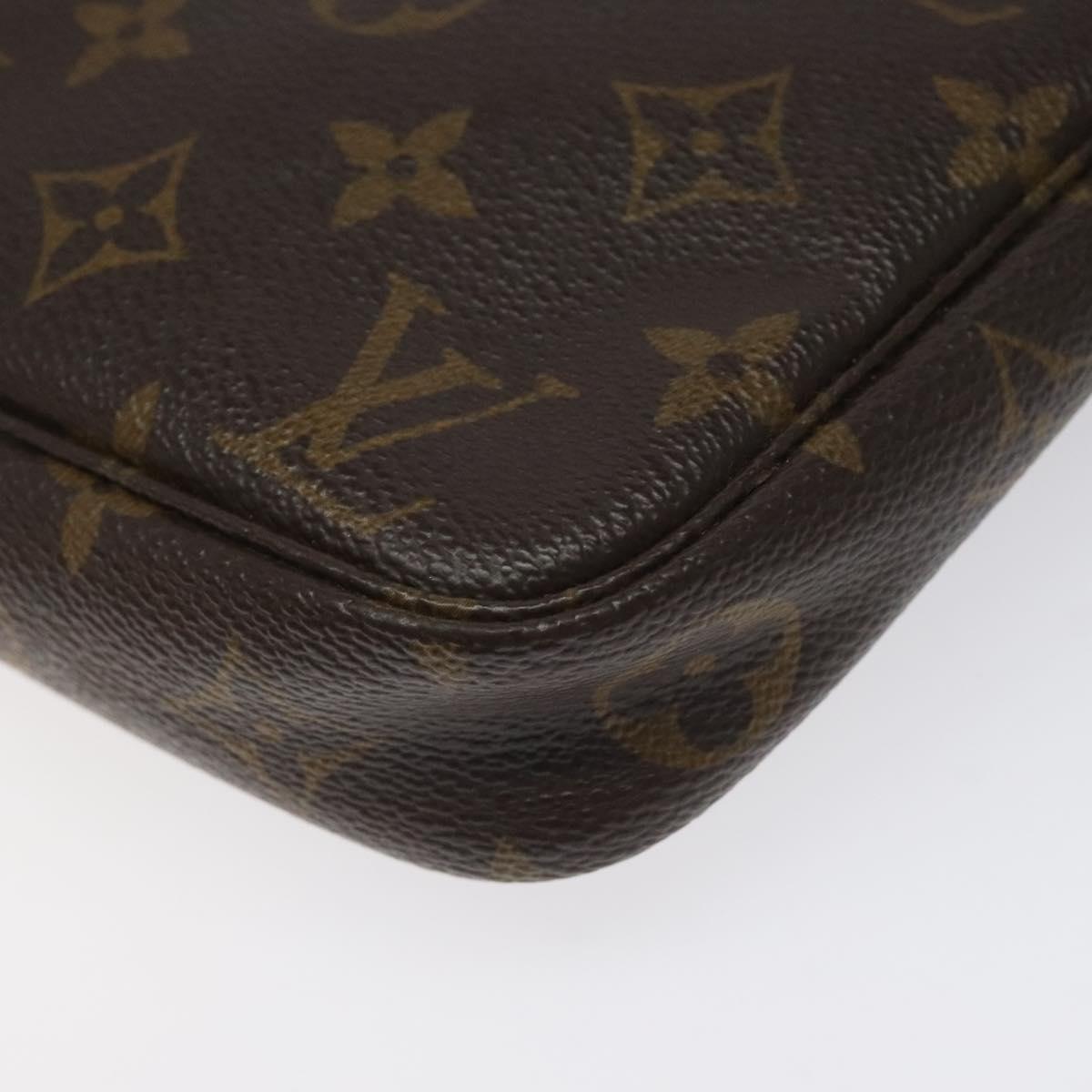 Louis Vuitton Pochette Accessoire Brown Canvas Clutch Bag (Pre-Owned)