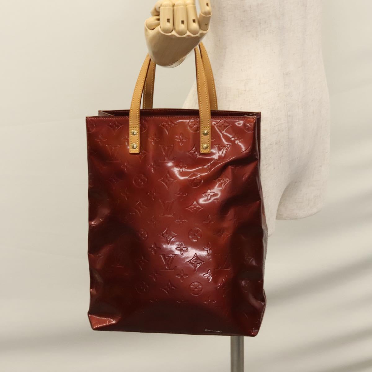 Louis Vuitton Reade Burgundy Patent Leather Handbag (Pre-Owned)