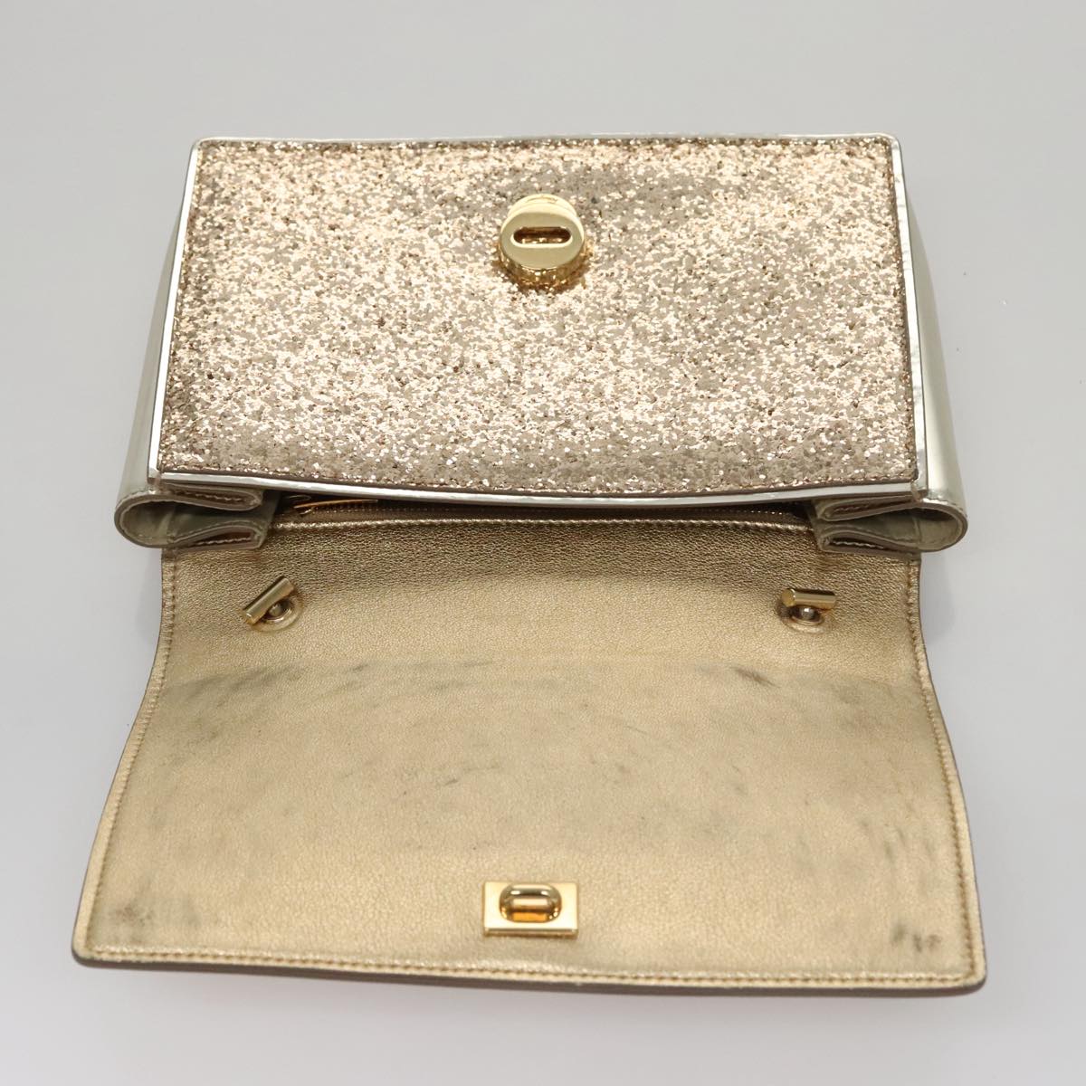 Salvatore Ferragamo Vara Gold Canvas Shoulder Bag (Pre-Owned)