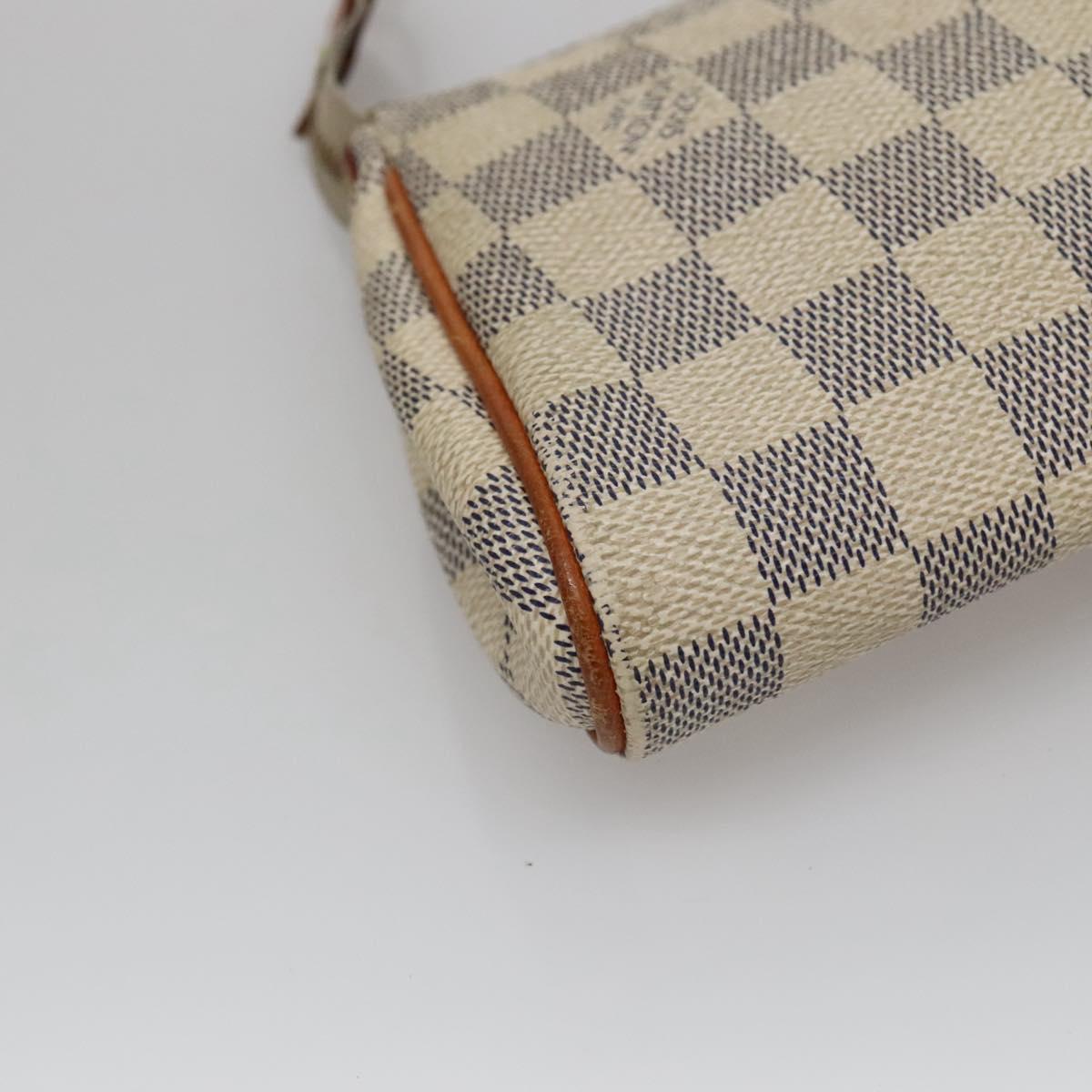 Louis Vuitton Eva White Canvas Shoulder Bag (Pre-Owned)
