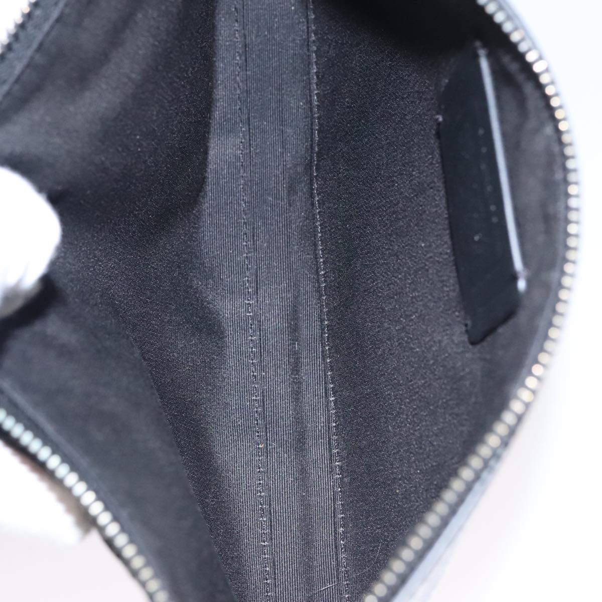 Coach Black Leather Shoulder Bag (Pre-Owned)