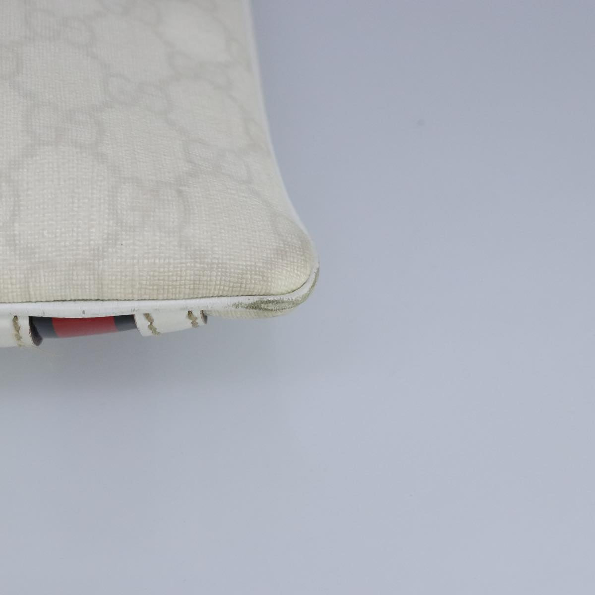 Gucci Ophidia White Canvas Shoulder Bag (Pre-Owned)