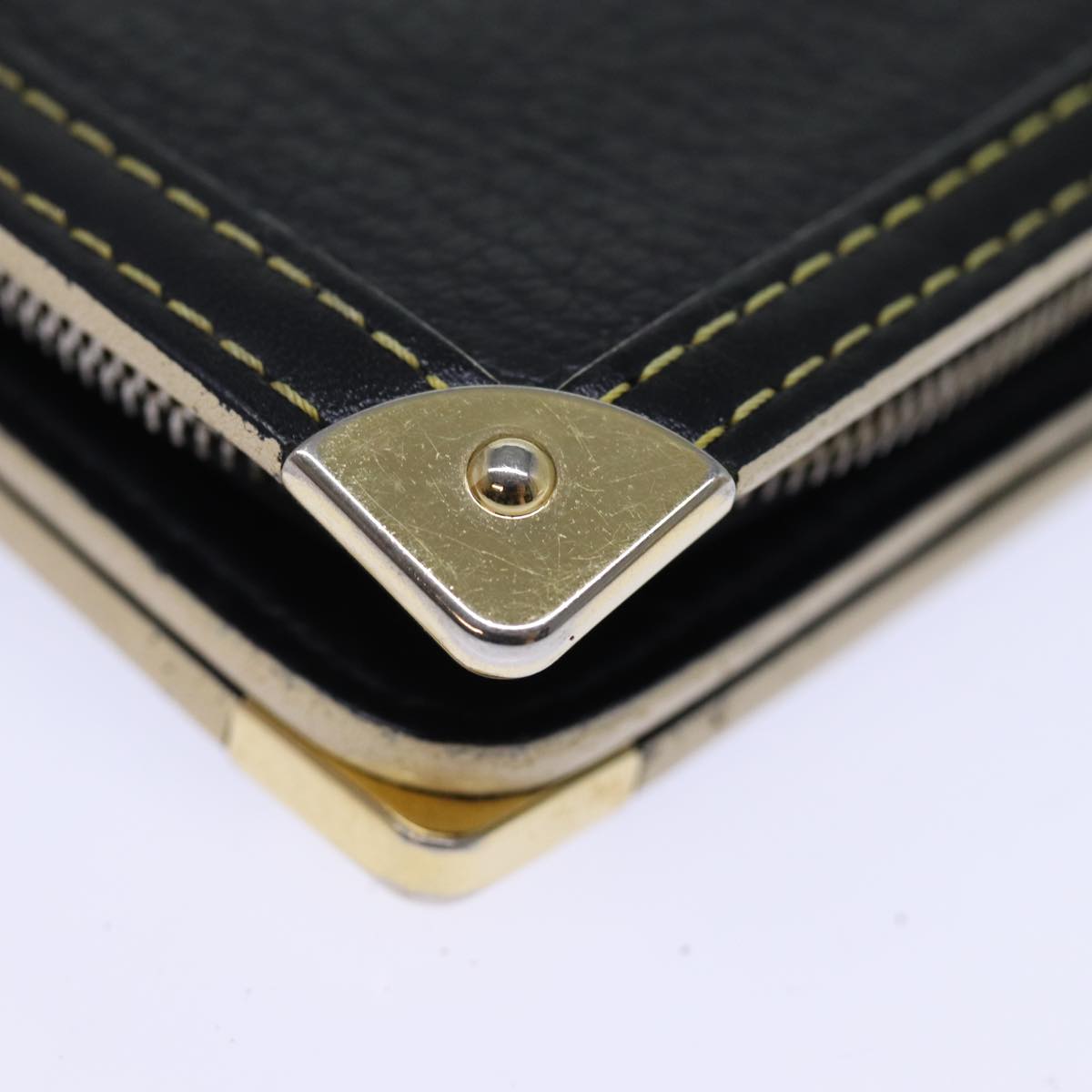 Louis Vuitton Suhari Black Leather Wallet (Pre-Owned)