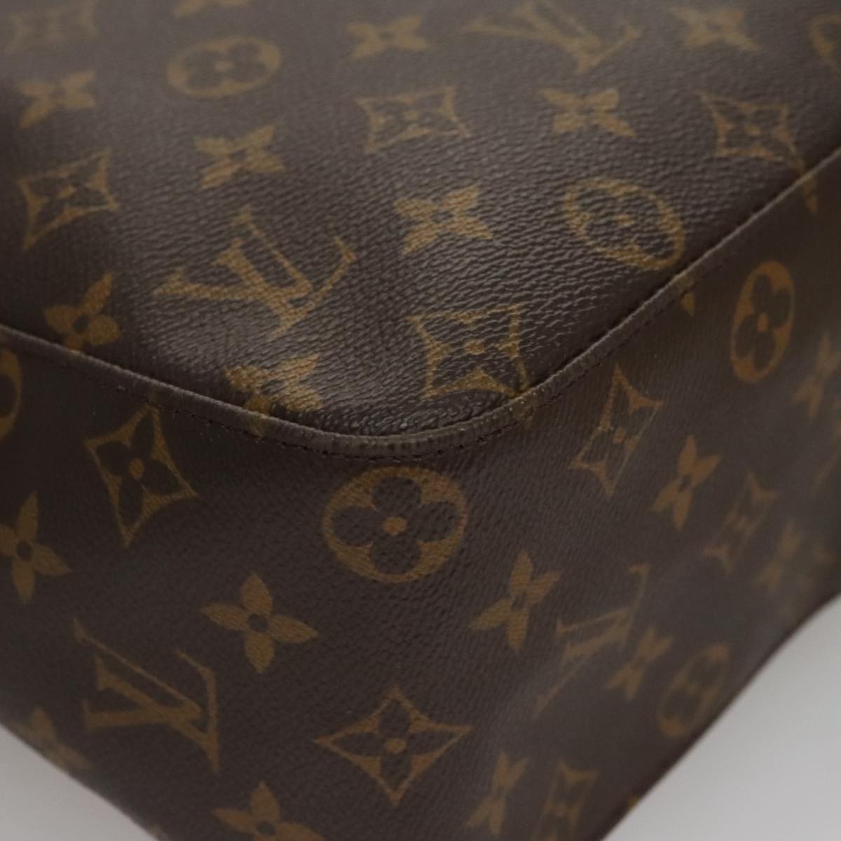 Louis Vuitton Looping Gm Brown Canvas Shoulder Bag (Pre-Owned)
