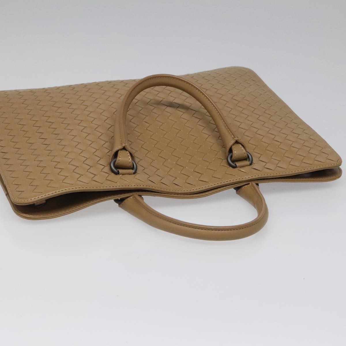 Bottega Veneta Intrecciato Beige Leather Briefcase Bag (Pre-Owned)