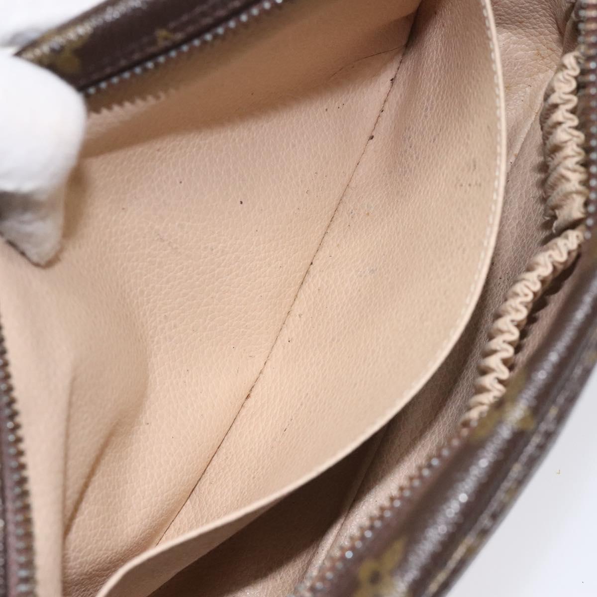 Louis Vuitton Truth Toilette 23 Brown Canvas Clutch Bag (Pre-Owned)