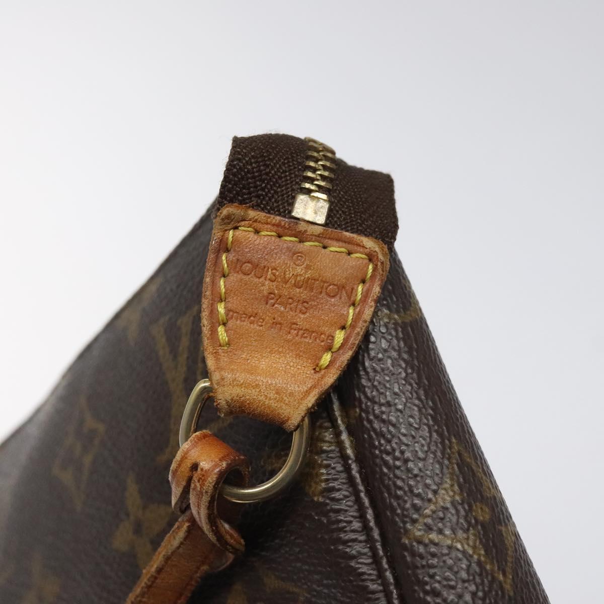 Louis Vuitton Pochette Accessoire Brown Canvas Clutch Bag (Pre-Owned)