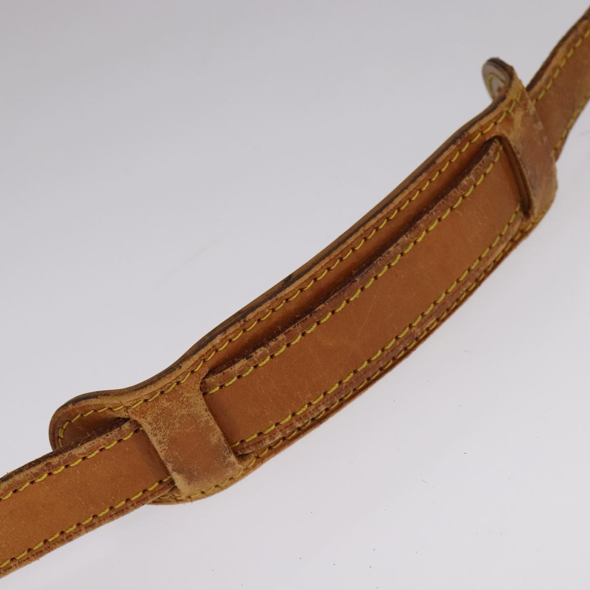Louis Vuitton Shoulder Strap Beige Leather Bag Jewelry (Pre-Owned)