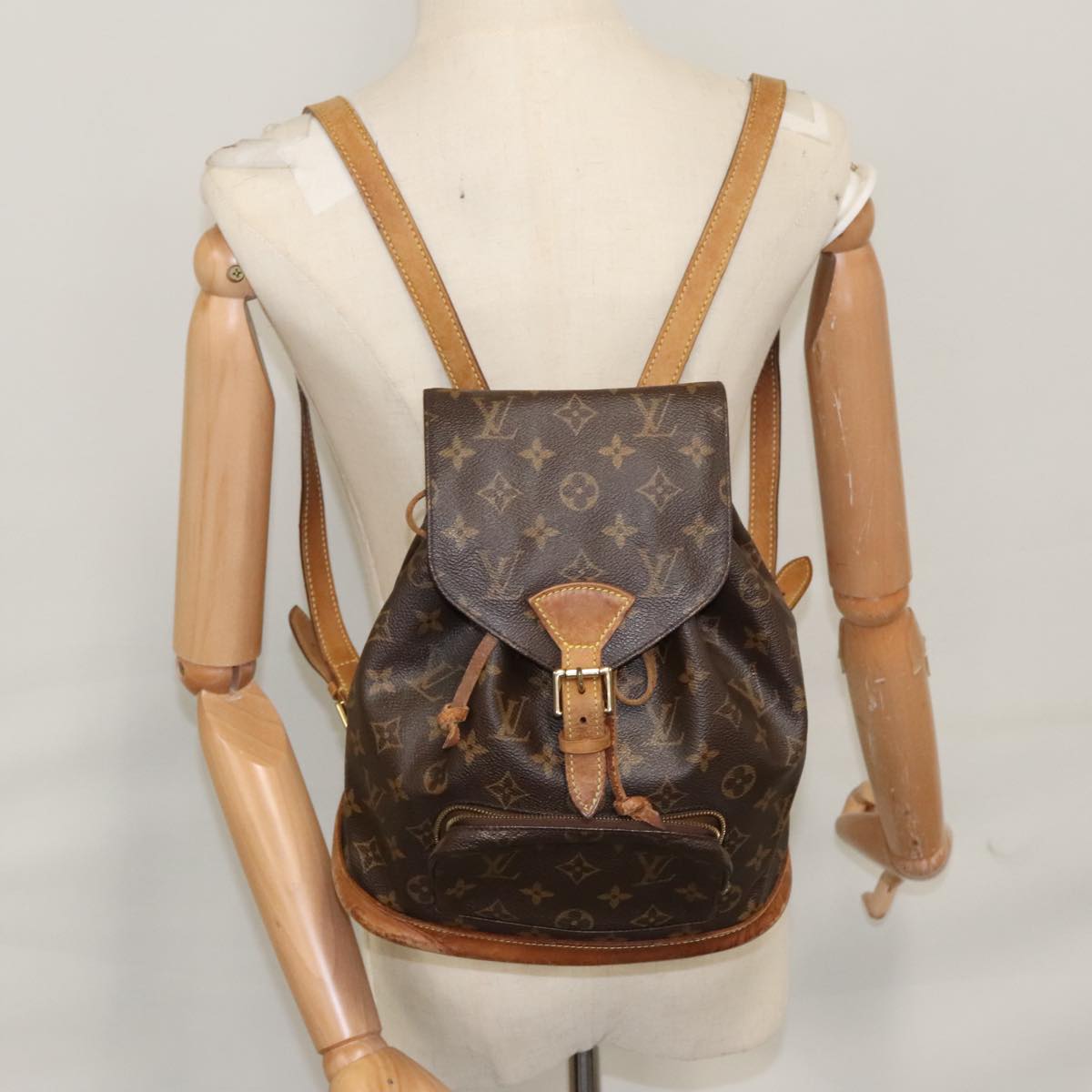 Louis Vuitton Montsouris Mm Brown Canvas Backpack Bag (Pre-Owned)