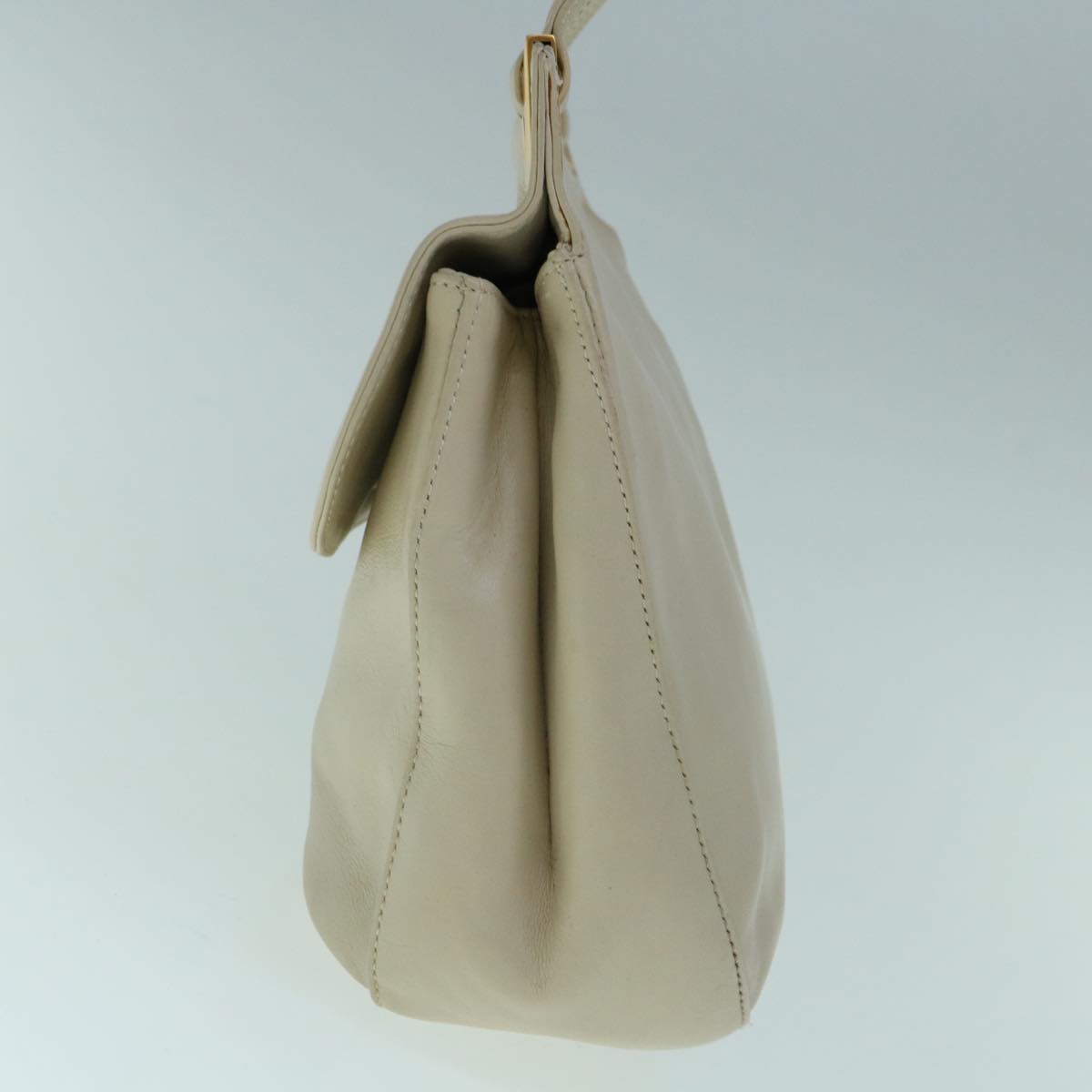 Bally Beige Leather Shoulder Bag (Pre-Owned)