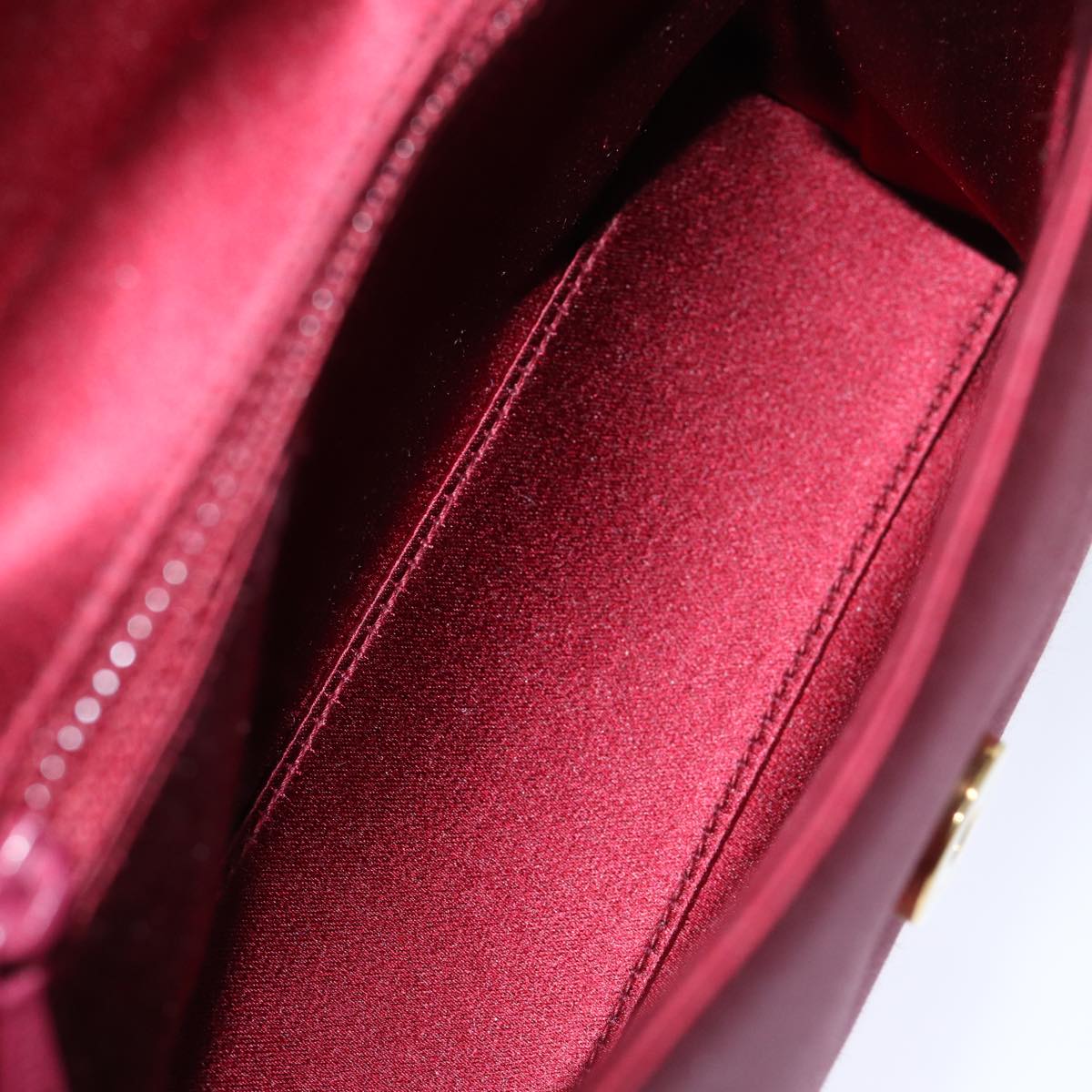 Chanel Pearl Bag Red Synthetic Shoulder Bag (Pre-Owned)