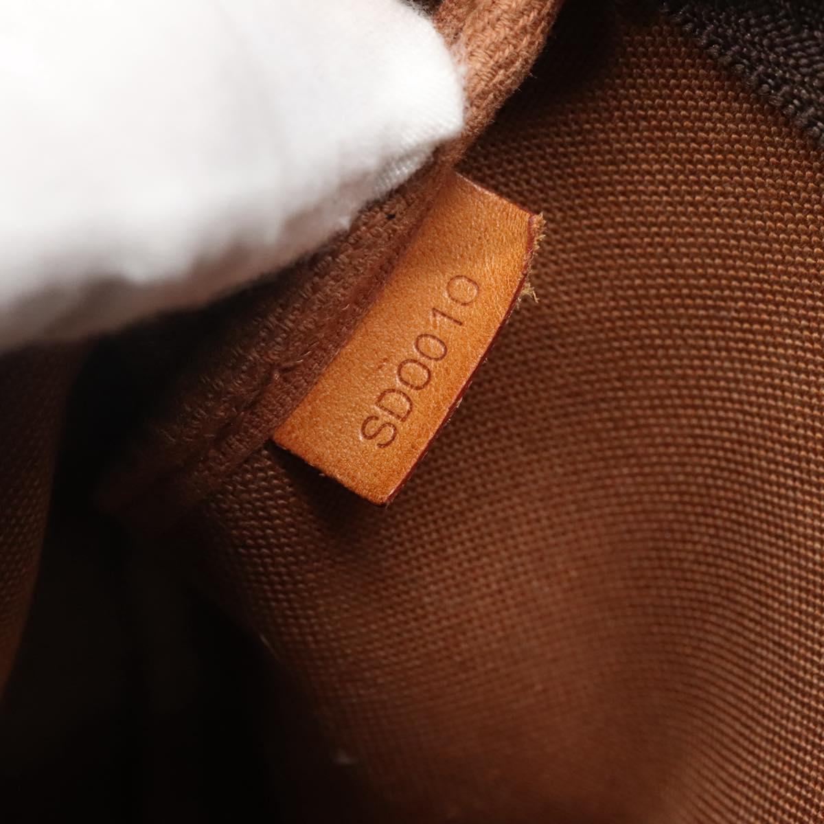 Louis Vuitton Pochette Accessoire Brown Canvas Clutch Bag (Pre-Owned)
