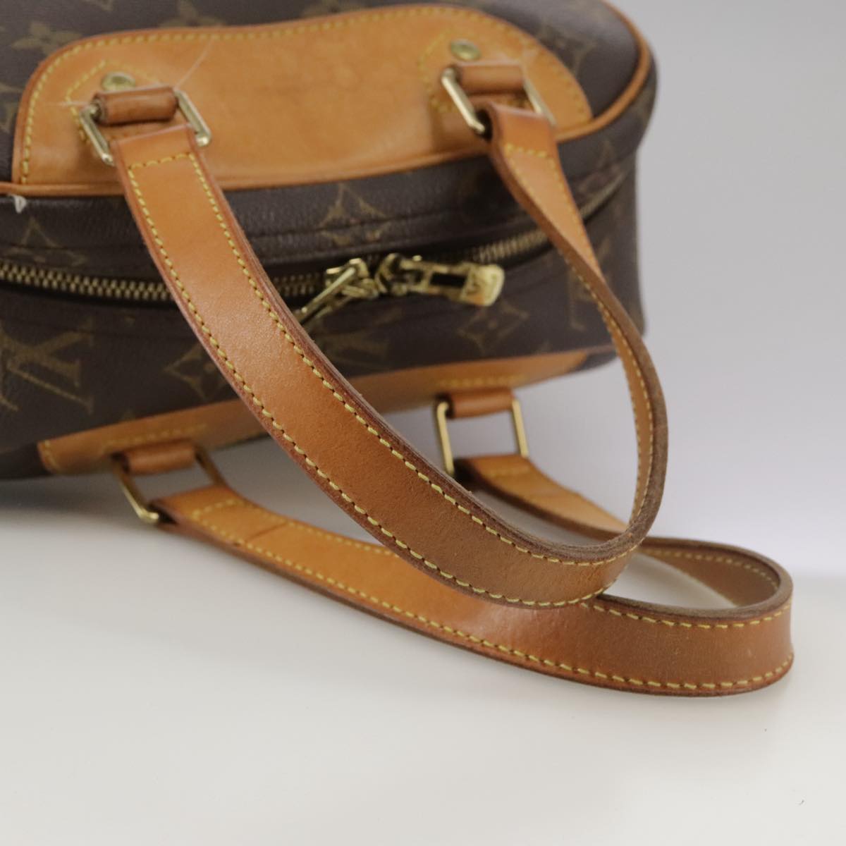Louis Vuitton Excursion Brown Canvas Handbag (Pre-Owned)