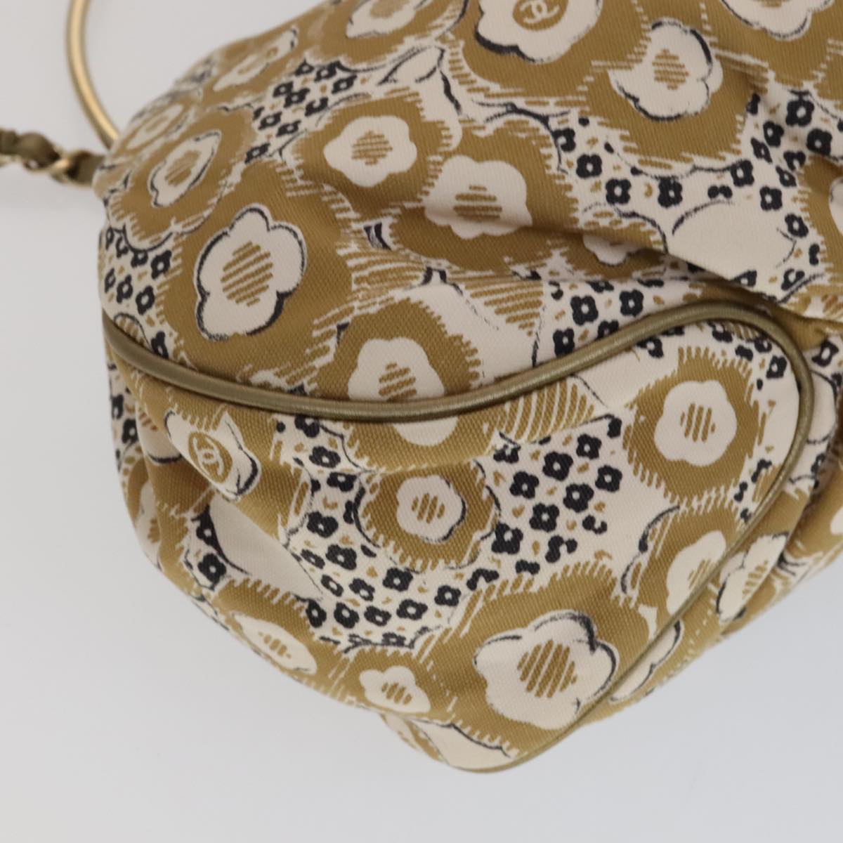 Chanel Camélia Beige Canvas Handbag (Pre-Owned)