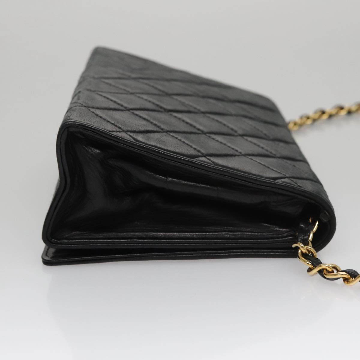 Chanel Full Flap Black Leather Shoulder Bag (Pre-Owned)