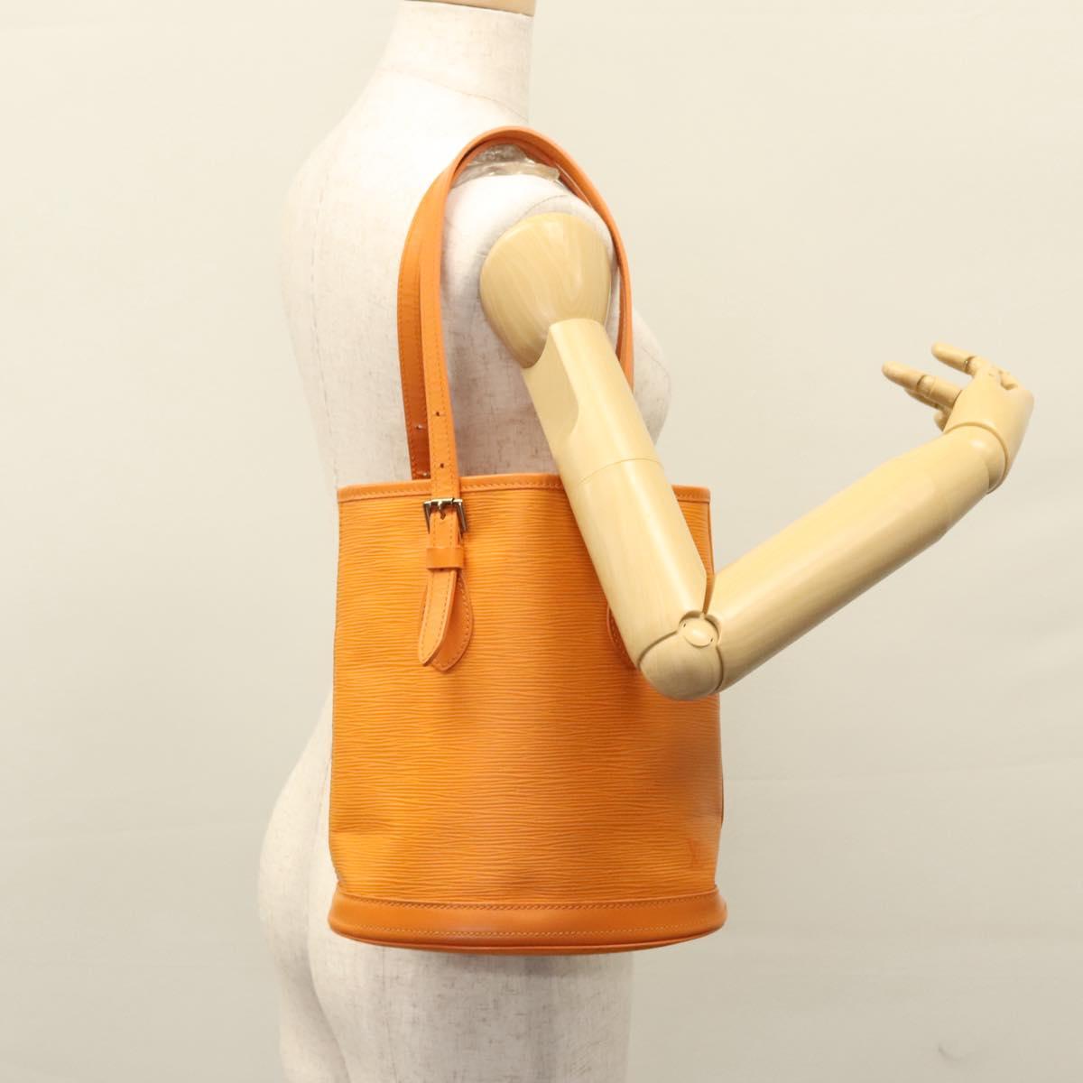 Louis Vuitton Bucket Pm Orange Leather Shoulder Bag (Pre-Owned)